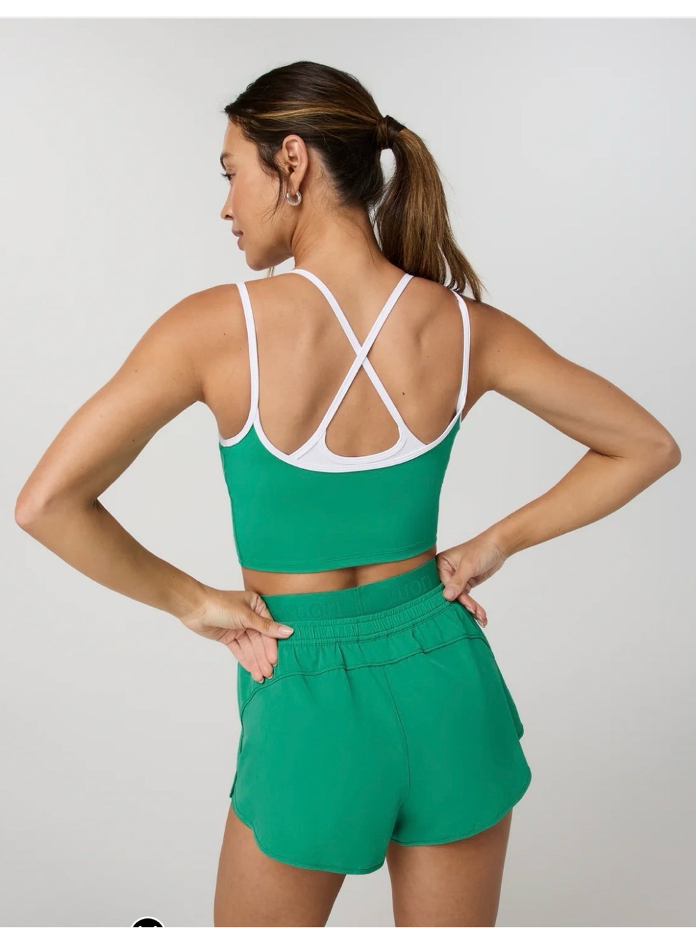 Vuori Luna Piped Tank and Short in Emerald Green Size Large - Picture 5 of 8